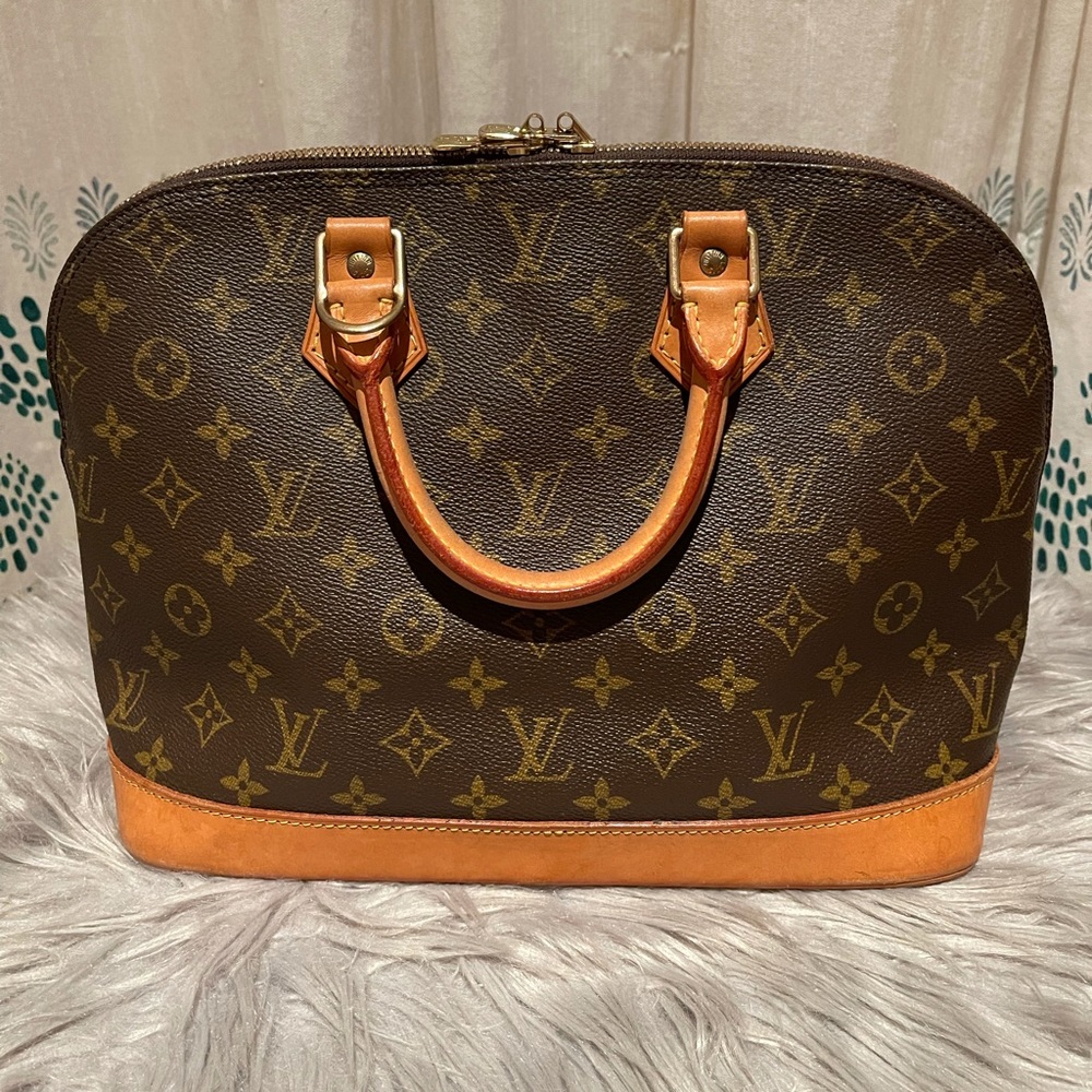 Vintage Louis Vuitton Alma PM Bag